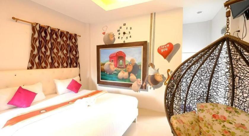 Sixty-Nine Resort Nakhon Phanom Exterior foto